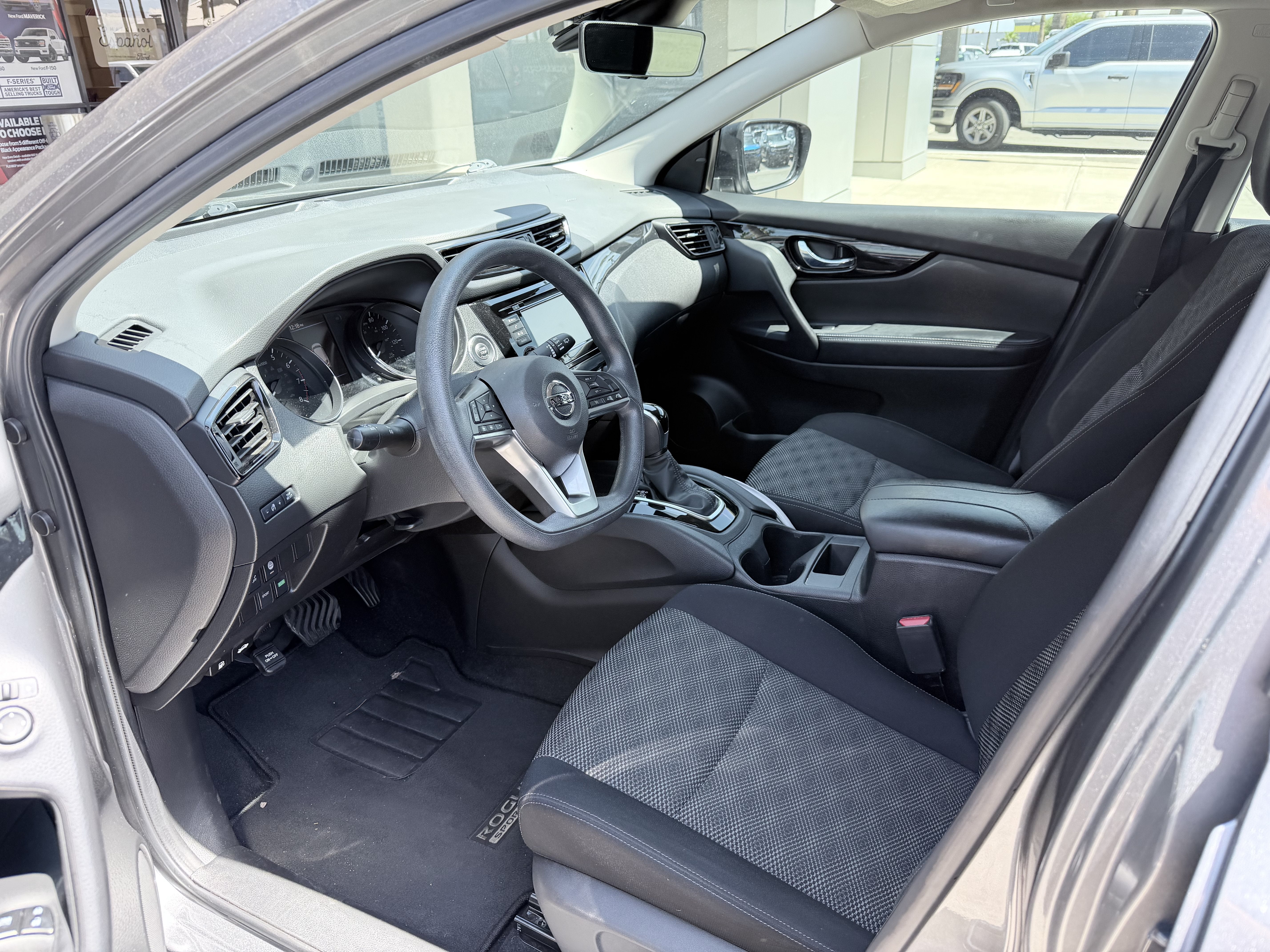 2020 Nissan Rogue Sport SV