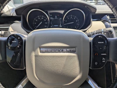 2020 Land Rover Discovery SE