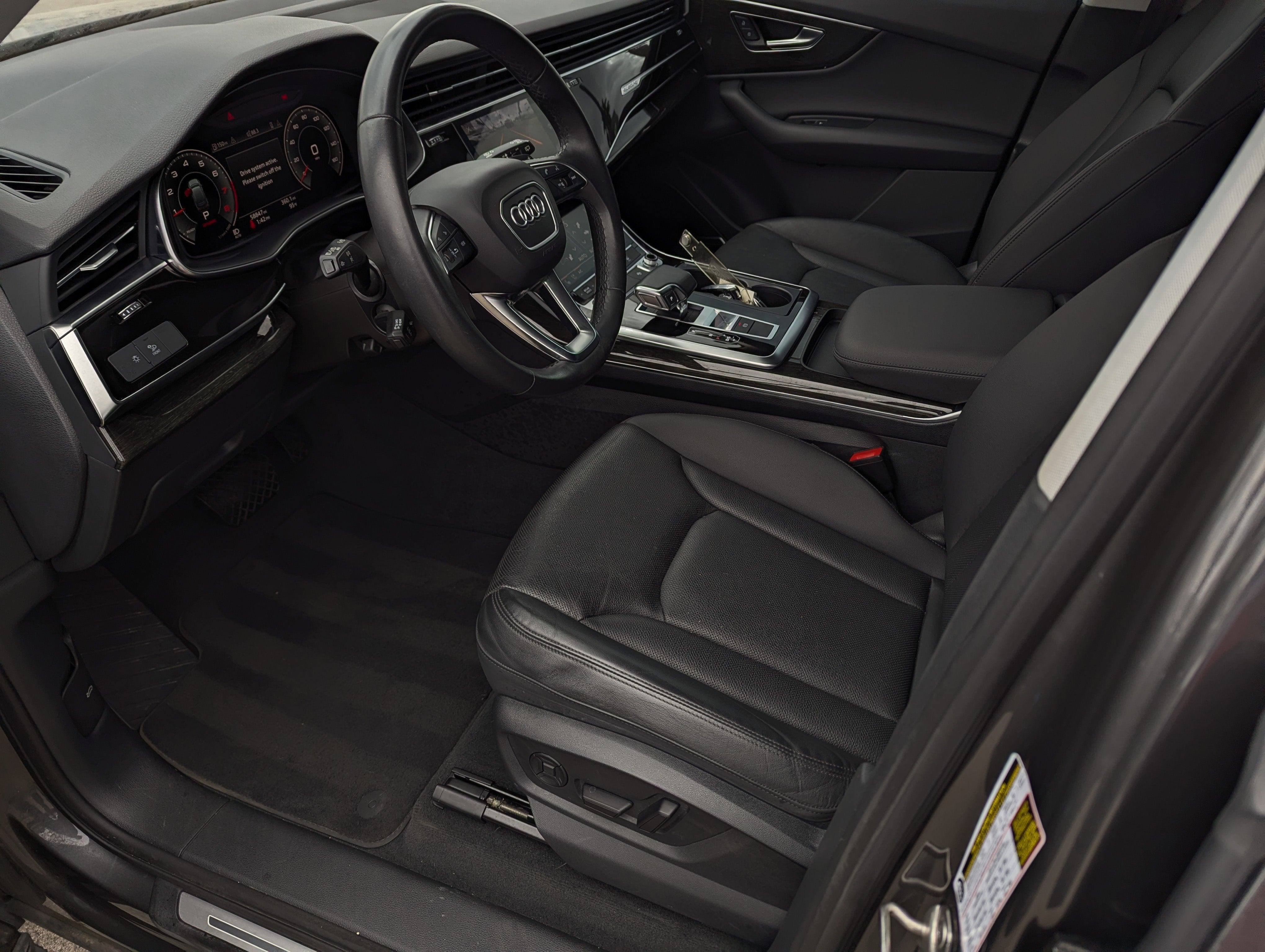 2022 Audi Q7 Premium Plus