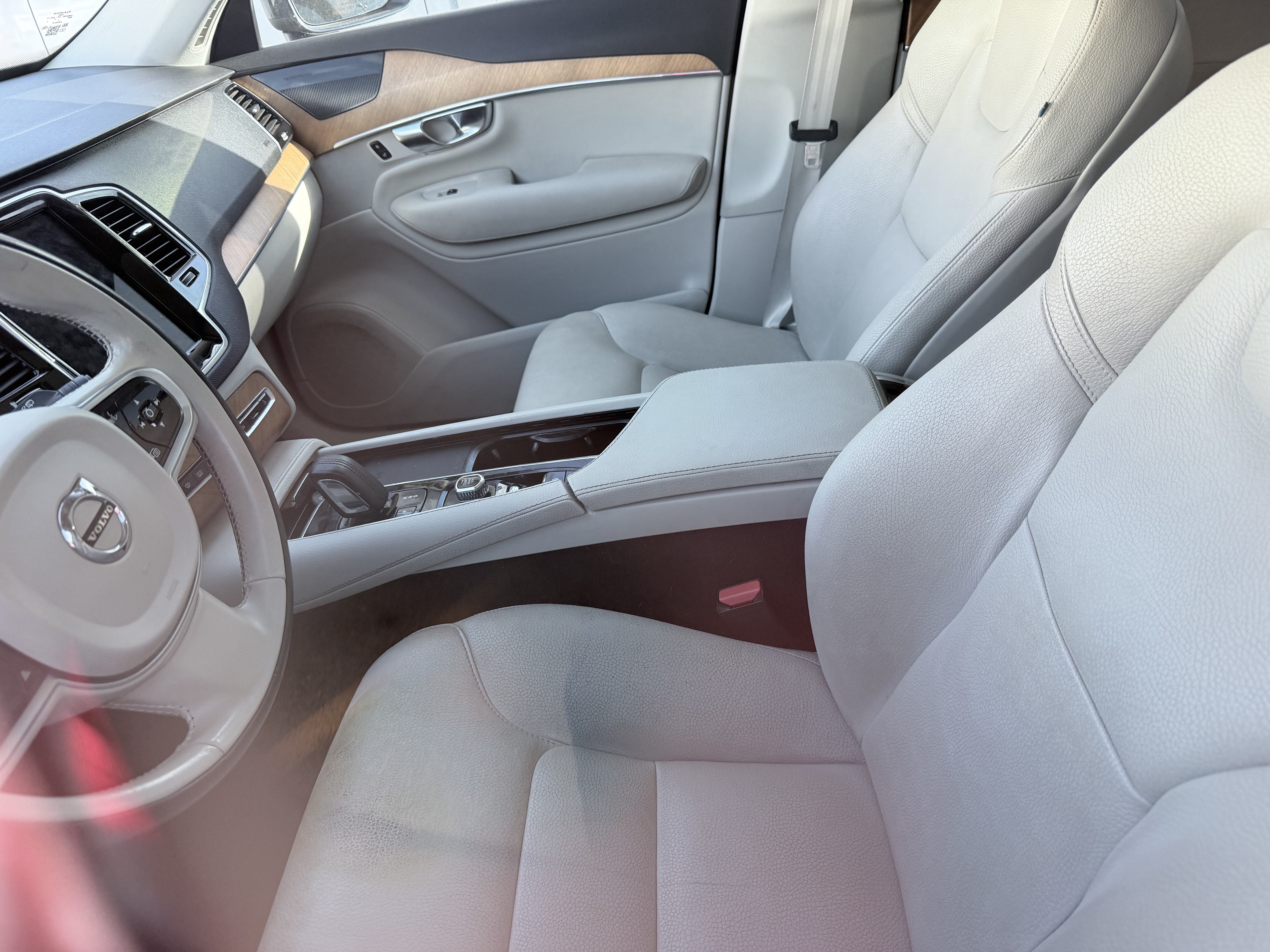 2021 Volvo XC90 Inscription Expression